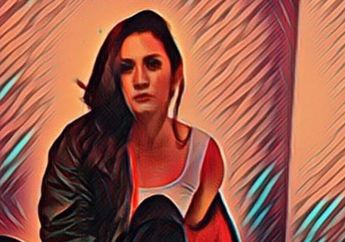 Serba Hitam, Nafa Urbach Tetap Tampil Cantik