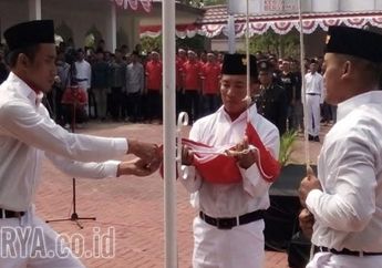 Cerita Zulia Mahendra, Anak Amrozi Si Bomber Bali, 10 Tahun Menolak Hormat ke Bendera Indonesia