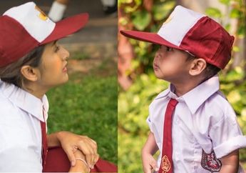 Gokil Keluarga Artis Ini Kompak Pakai Seragam Merah Putih SD!