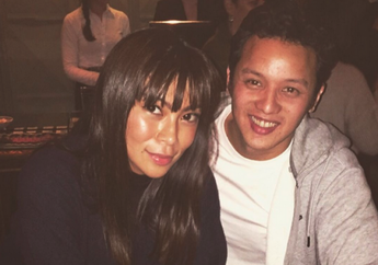 Cantik Banget, yuk Intip Gaya Makeup Istri Moreno, Noorani Sukardi