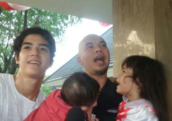 Mulan Jameela Sibuk Nyanyi, Ahmad Dhani Kewalahan Urus Anak
