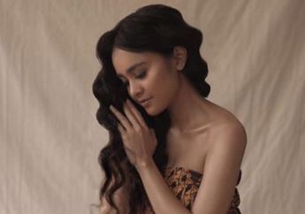 Pink vs Nude, Mana yang Lebih Cocok Untuk Michelle Zudith?