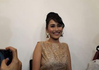 Video Klip Terbarunya Sukses, Tapi Ayu Ting Ting Sedih Diomongin Orang Tiap Hari