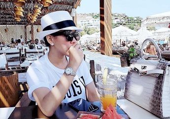 Fantastis! Koleksi Princess Syahrini Ini Cukup Buat Bangun Ruko Bertingkat