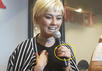 Fokus Menyanyi dan Berbisnis, Inilah Tantangan yang Dialami Agnez Mo, Keren