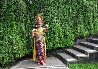 Ini Putri Raja Salman? Kalau Dasarnya Cantik, Pakai Busana Khas Penari Bali Cantik Enggak Hilang