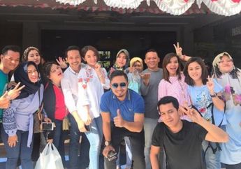 Ada Kekasih Saat Zaskia Gotik Launching Toko Kue, Lah Kok Netizen Malah Ngebandingin dengan Aktor India Ini