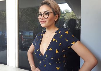 Nggak Kuat Soal Tidur, Nikita Mirzani Akhirnya Putus Sama Pacar Italinya