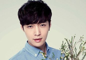 Lay EXO Bakal Punya Kembaran yang Mirip Banget lho, Siapa Dia?