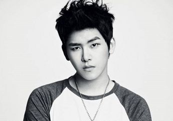 Keluar Dari INFINITE, Isu Kesehatan Hoya Kembali Mencuat