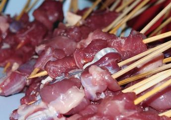 Saatnya Nyate Daging Kambing, Lakukan 2 Hal Ini Biar Nggak Bau Prengus dan Mak Nyus