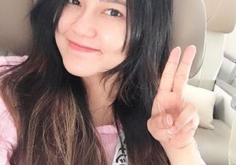 Sebelum Dikurbankan, Via Vallen Lakukan Ini Pada Si Sapi. Bikin Senyum-senyum Sendiri Lihatnya!