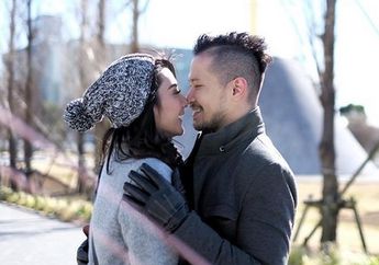 Ini Konsep Pernikahan Tyas Mirasih, Contekannya Ada di Foto Tunangan!