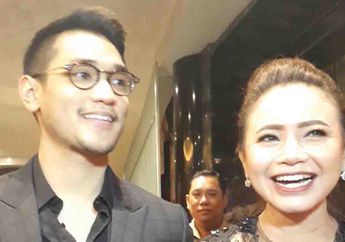 Afgan Dan Rossa Kompakan Ke Resepsi Pernikahan Raisa dn Hamish Daud