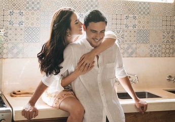 Waduh! Bukan Istrinya, Hamis Daud Malah Foto Mesra sama Wanita Lain! Raisa Cemburu Nggak Ya?