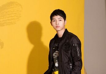 Foto Keluarga Besar Song Joong Ki Tersebar! Hayo tebak Siapa yang Paling Mirip Dengan Sang Aktor
