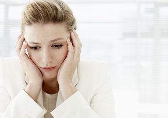  Jangan Khawatir Ketika Merasa Down, Begini Cara Mengubah Mood Kamu Dalam 60 Detik