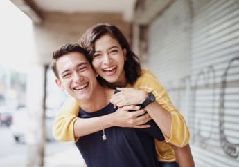 Asyik Banget, Masuk Nominasi FFI 2017, Honor Adipati Dolken Bakal Langsung Naik