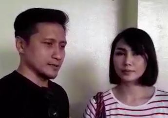VIDEO - Jenguk Jupe, Arie Untung & Fenita Arie "Katanya sih mudah-mudahan besok kemo terakhir"