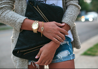 Ini 3 Alasan Kenapa Kamu Harus Pakai Jam Tangan Setiap Hari, yang Terakhir Penting Banget! 