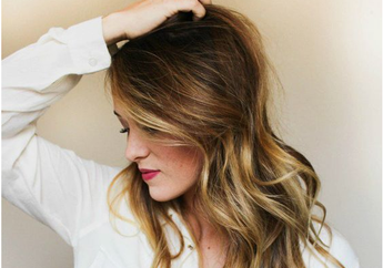 Ingin Rambut Kuat dan Bebas Ketombe? Gunakan Bahan Alami Ini yuk, Gampang Banget!