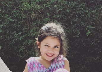 Gedenya Dijamin Cantik, Kenalan Yuk Sama Sarah Deana White! Tahu Dong Anaknya Siapa?