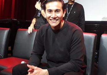 Demi Memerankan Peran Almarhum Chrisye, Vino G Bastian Rela Lakukan Hal Ini