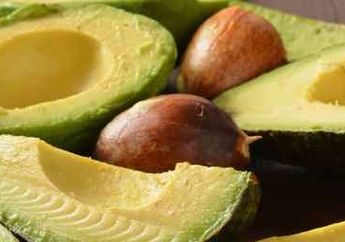 Begini Cara Mudah Cegah Buah Alpukat Berubah Kecokelatan