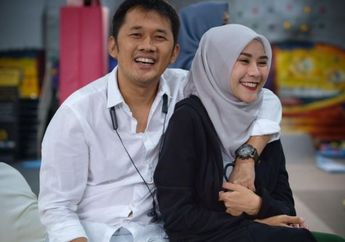 Istri Hanung Bramantyo Hamil Anak Ke-4, Ini yang Ditakutkan Oleh Zaskia Adya Mecca 