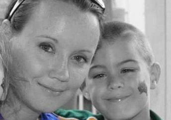 Gara-Gara Kontak Softlens, Mata Kiri Ibu Ini Harus Mengalami Kebutaan