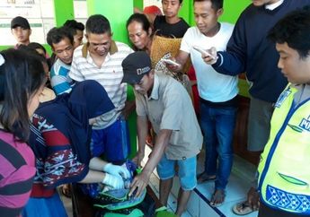 Pencari Rumput Ini Temukan Bayi di Tas Sekolah, yang Terjadi Sangat Mengejutkan, Leher Bayi Terlilit Sarung Bantal    