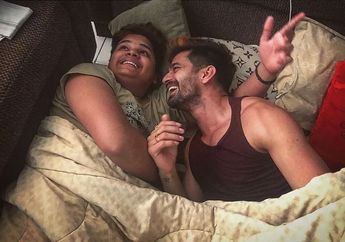 Vishal Singh Mesra Bareng Cowok di Pojokan Kamar, Ternyata&hellip;