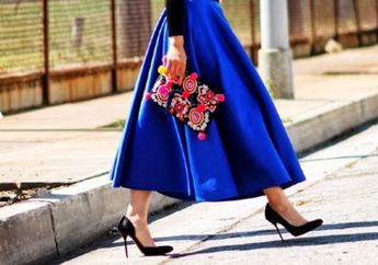 Hits dan Kekinian, Mix and Match Midi Skirt Untuk Gaya Sehari-hari Seperti Ini yuk, Dijamin Makin Fashionable