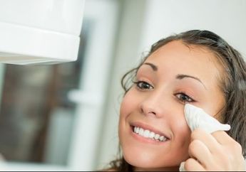 Jangan Pernah Tinggalkan Ritual Cuci Muka Meskipun Kamu Sudah Pakai Tisu Pembersih Makeup