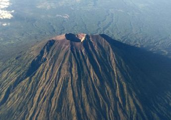Pagi Ini Gunung Agung Kembali Erupsi, Aktivitas Vulkanik Masih Cukup Tinggi