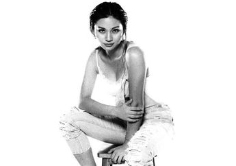 Mirip Banget, Ternyata Mama Ariel Tatum Cantik dan Awet Muda!