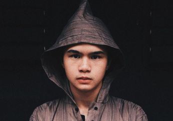 Pake Peci, Dul Jaelani Sebut Dirinya Calon Presiden Indonesia, Ini Kenyataannya!