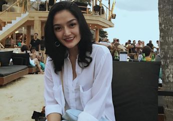 Wow! Ternyata Begini Tampilan Penyanyi Dangdut &ldquo;Bara Bere&rdquo; Saat Mengenakan T-shirt Dress, Simpel Banget