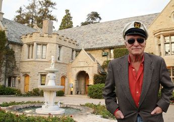 Ternyata Hugh Hefner Hanya Ngekos di Playboy Mansion, Istana Mesum Kebanggaannya
