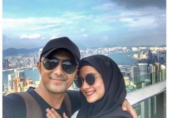 Ibu Hamil Berhijab Tetap Bisa Tampil Stylish loh, Rahasianya Pakai Outer ala Isteri Hengky Kurniawan!