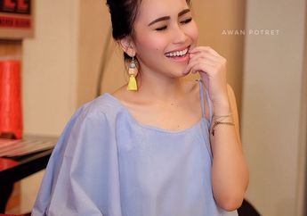 Seru Banget, Ini Alasan Ayu Ting Ting Rayakan Ulang Tahun Ibunya di Singapura