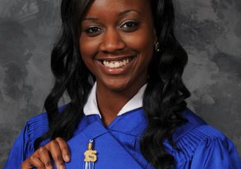 Tragis, Model Berusia 19 Tahun Dalam Kondisi Hamil Tersambar Kereta Api Saat Pemotretan!