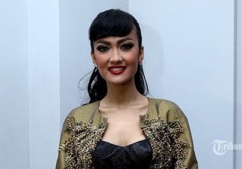 Penampakan Lima Foto Julia Perez Sebelum Terbaring di Rumah Sakit 