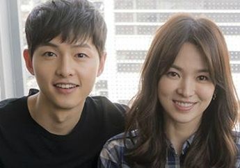 Inilah Versi Lain Undangan Pernikahan Song Joong Ki dan Song yang Penuh Misteri!