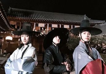 Setahun Moonlight Drawn By Clouds, Kwak Dong Yeon Sebut Nama Park Bo Gum dan Jinyoung B1A4, Kenapa ya? 