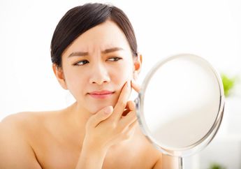 Buat Kamu yang Cenderung Ngirit, 5 Bahan Alami Ini Ampuh Menghilangkan Jerawat dalam Sekejap, Nggak Bikin Kantong Jebol!