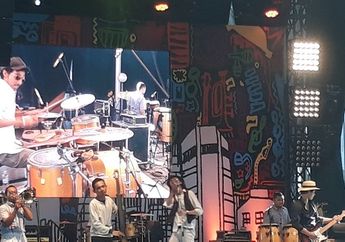 Bawakan Lagu Baru, Sisitipsi Bikin Enak Pengunjung Synchronize Fest 2017