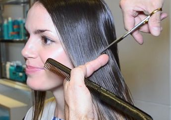 Sebelum Kemoterapi, Pasien Kanker Memotong Rambutnya yang Panjang, Transformasinya Sungguh Mengejutkan Semua Orang