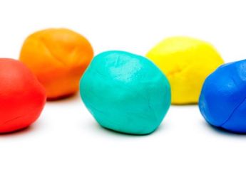 Kini Banyak Disukai Anak-anak, Ternyata Begini Sejarah Play Doh! Terbuat Dari Limbah Ini loh