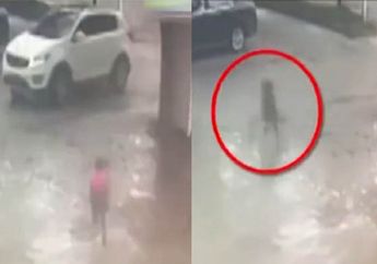 Sangar, Balita Ini Ditabrak Mobil Tapi Masih Bisa Pulang Ke Rumah Sendiri